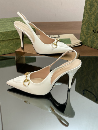 ua G*u*i women's horsebit slingback pump