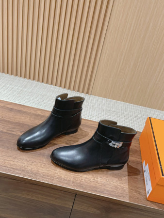 ua H**mes neo ankle boot