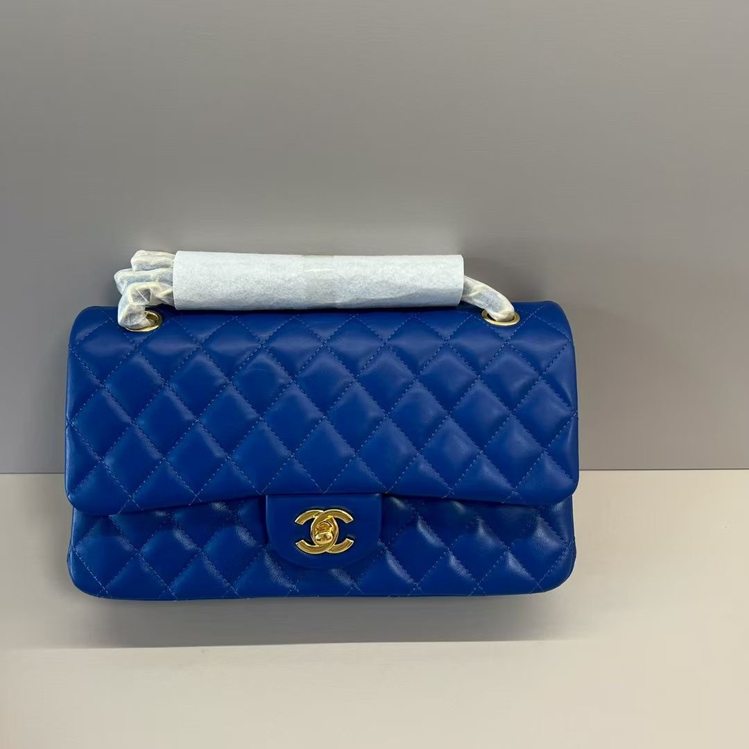 Ch*el classic flap bag 15x25.5x6cm