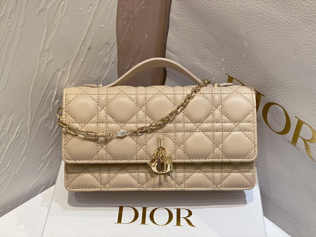 miss D*or mini handbag beige cannage woven pattern lambskin s0980onmj-m116 21 x 11.5 x 4.5 cm