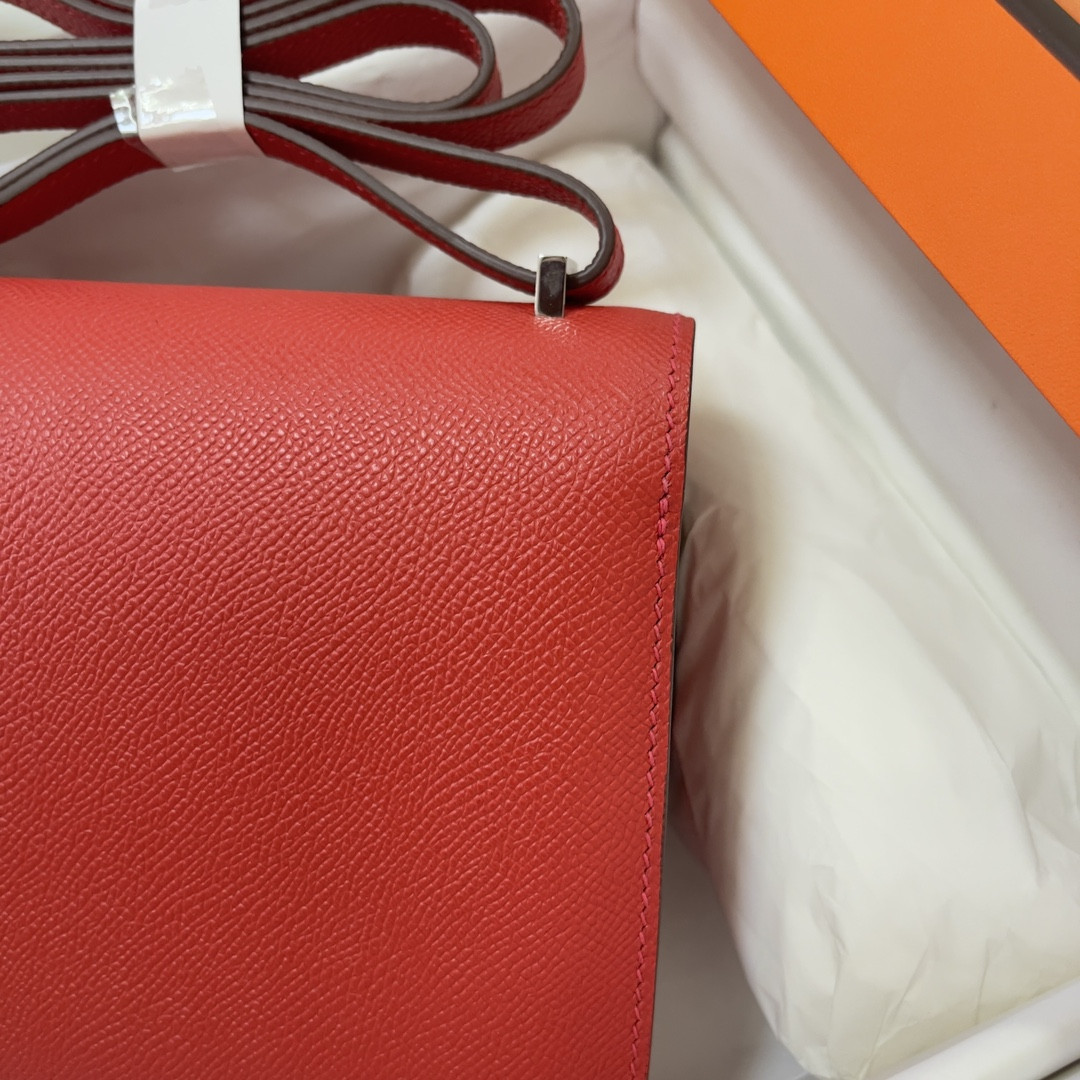 Hermès Constance 19 Epsom Silver Hardware 7.25" x 6.25" x 2.25"