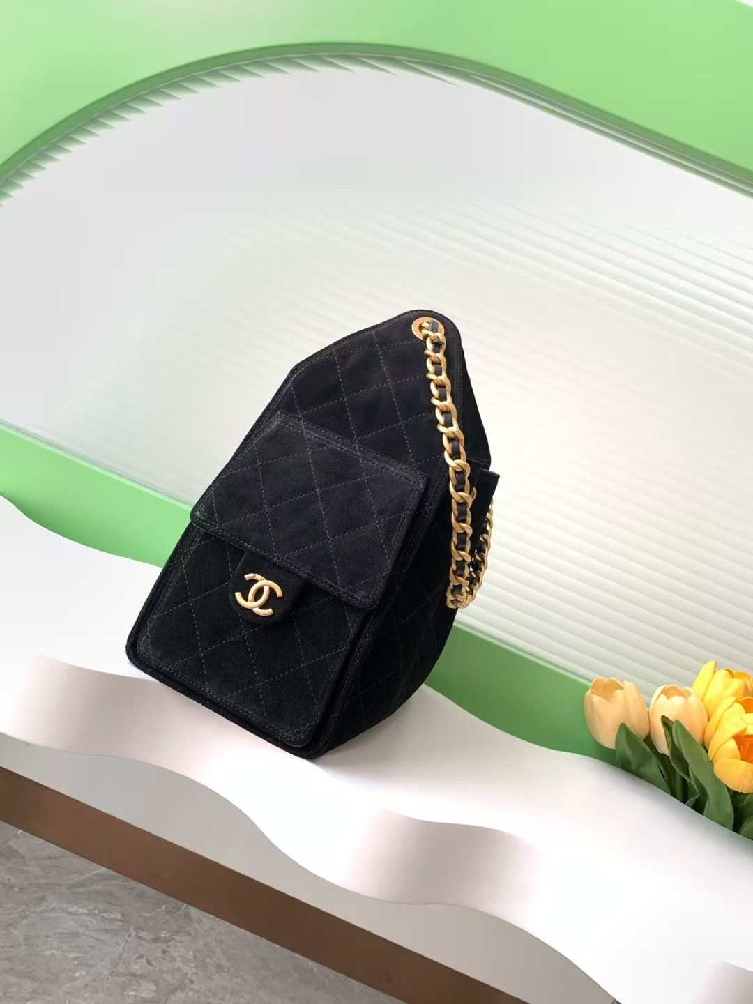 Ch*el 25c bucket bag 26x30x14cm