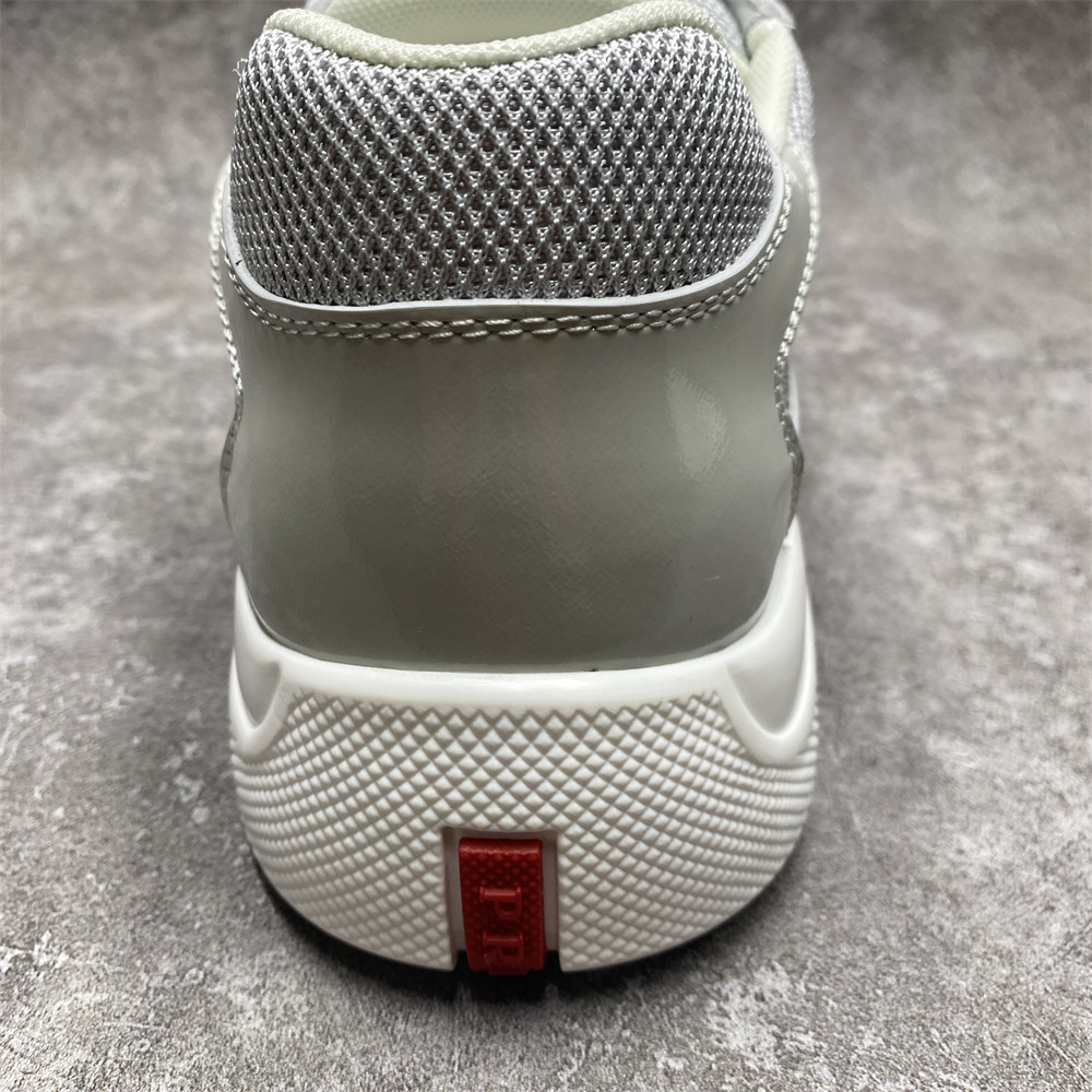 ua Pra*a america