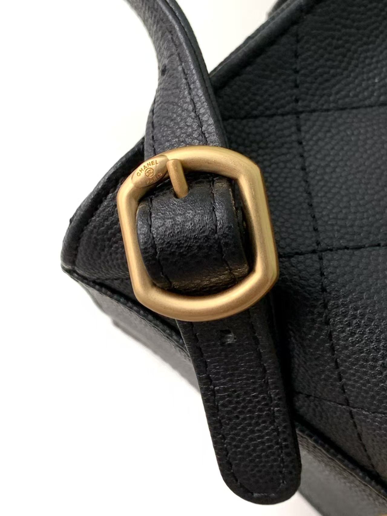 Ch*el 25 medium backpack as5600 23x23x14cm