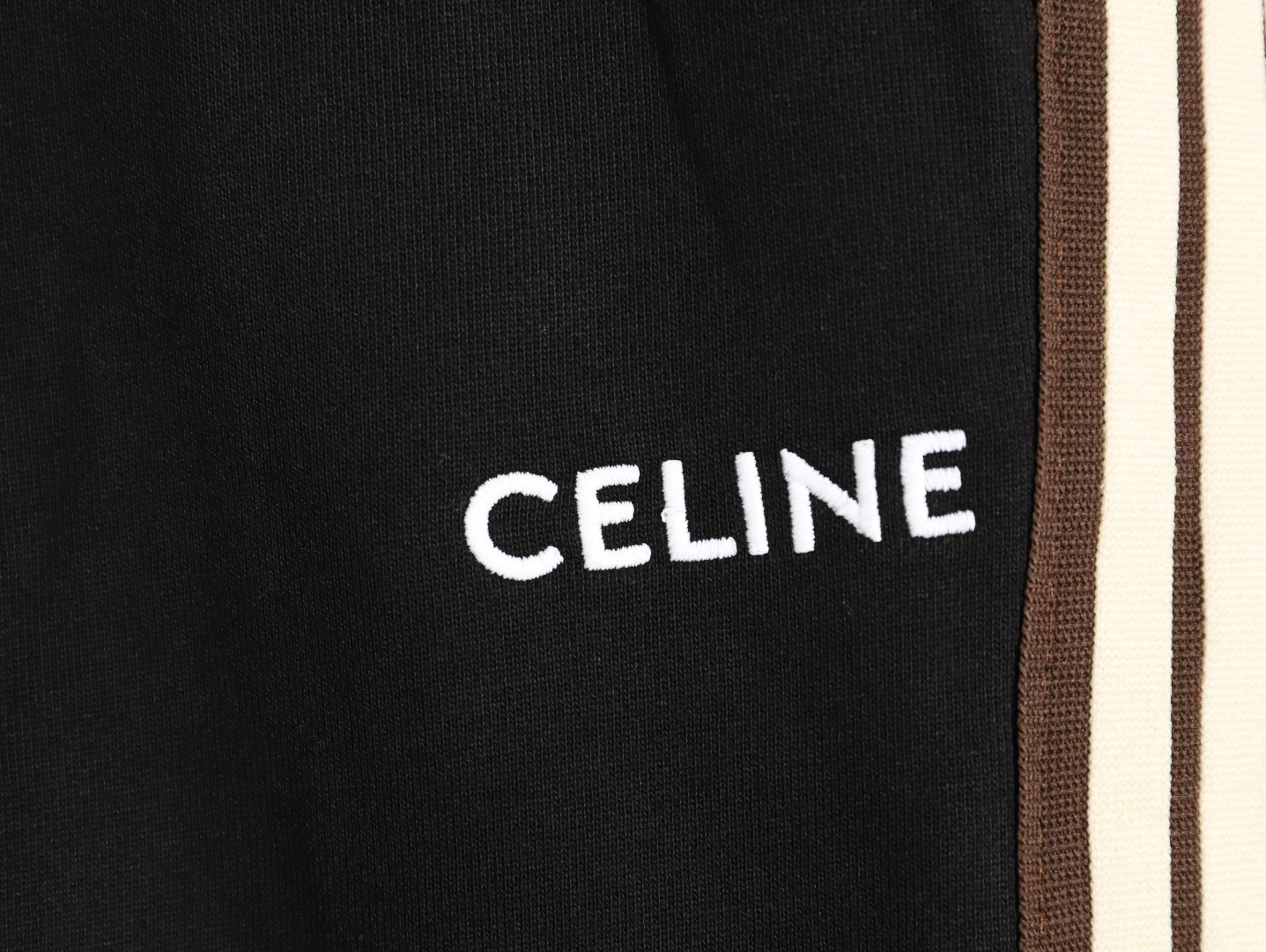 Ce**e pants