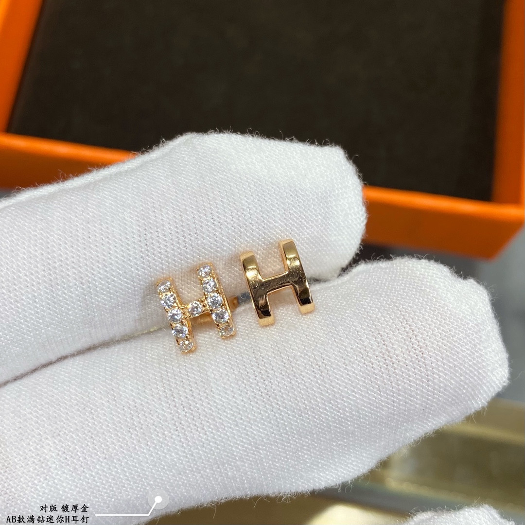 hermès ab style fully Di*m*nd-encrusted  h  stud earrings