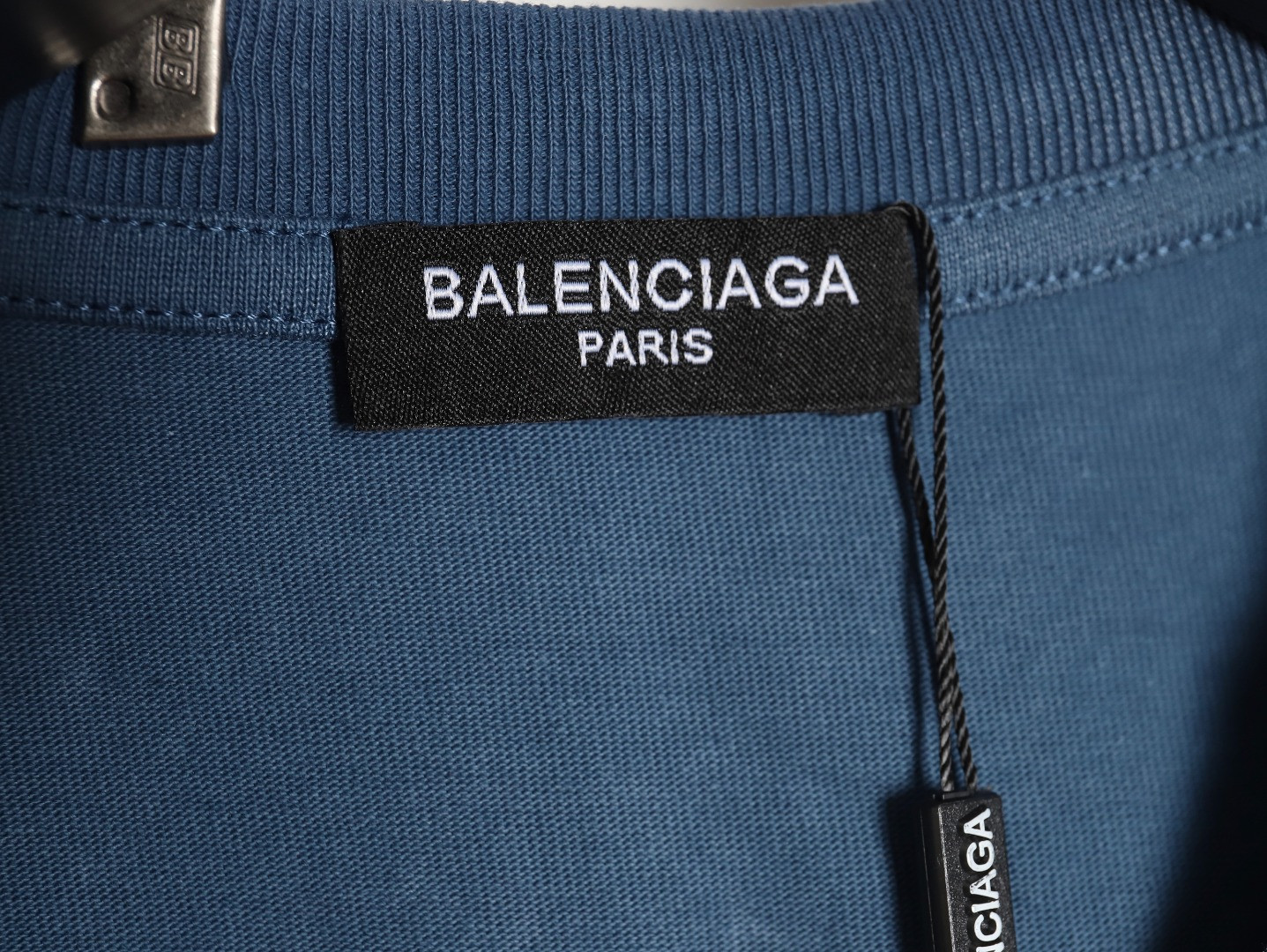 Ba*len*cia*ga 23ss short-sleeved t-shirt