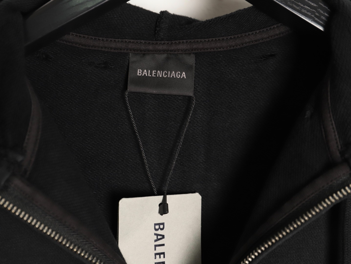 Ba*len*cia*ga coats