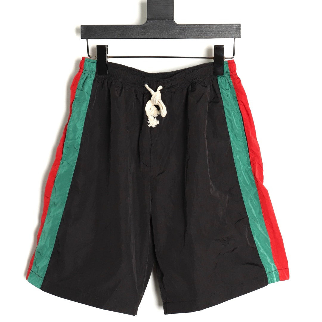 G*u*i shorts