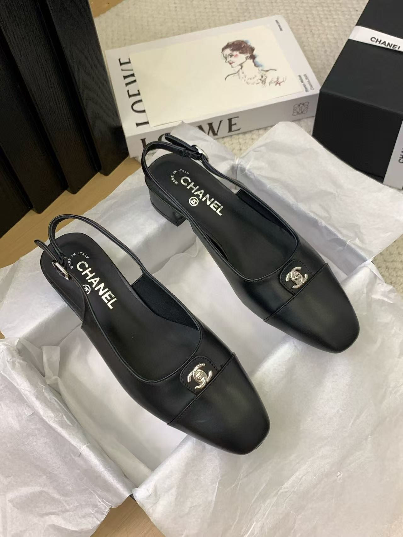 ua Ch*el slingbacks
