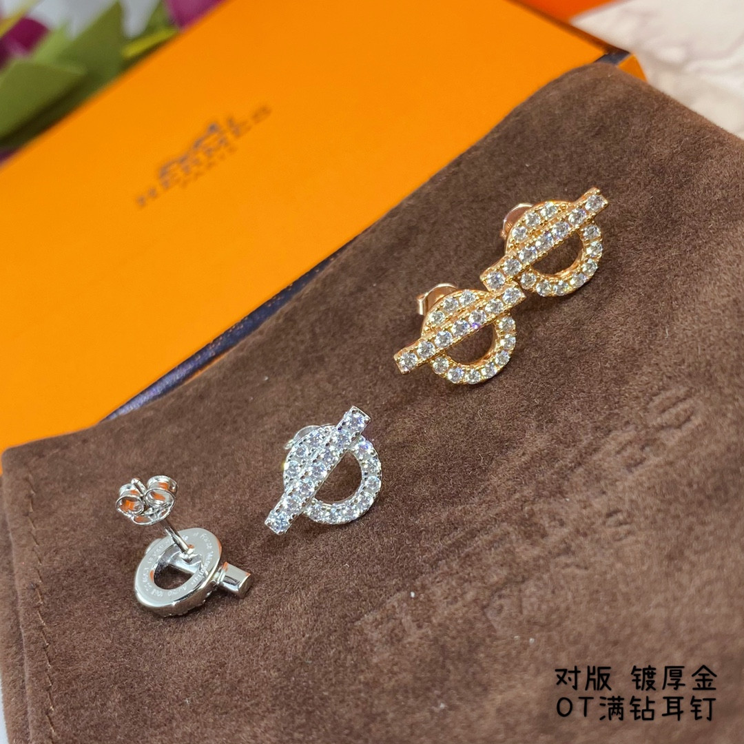 hermès ot fully Di*m*nd-encrusted stud earrings