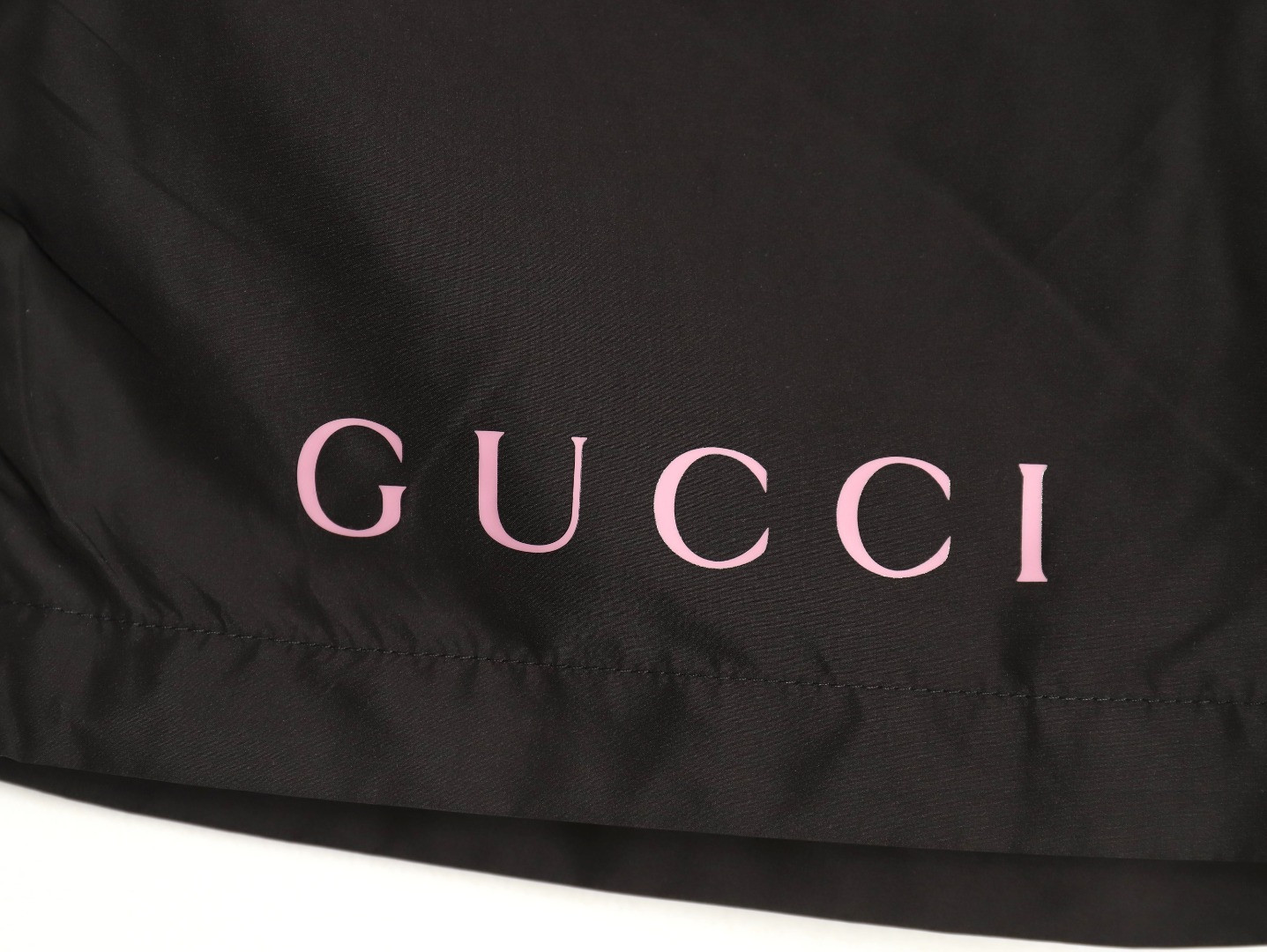 G*u*i 25ss shorts