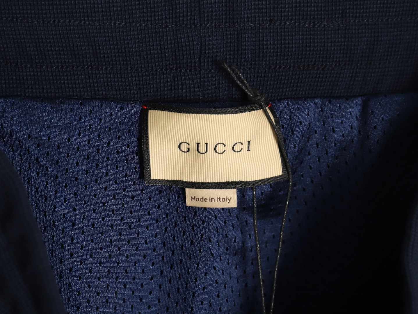 G*u*i gg pants suit