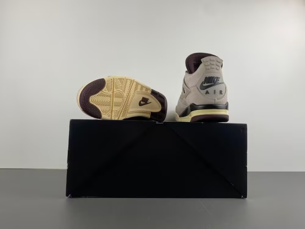 UA Jordan 4 Retro OG SP A Ma Maniére While You Were Sleeping