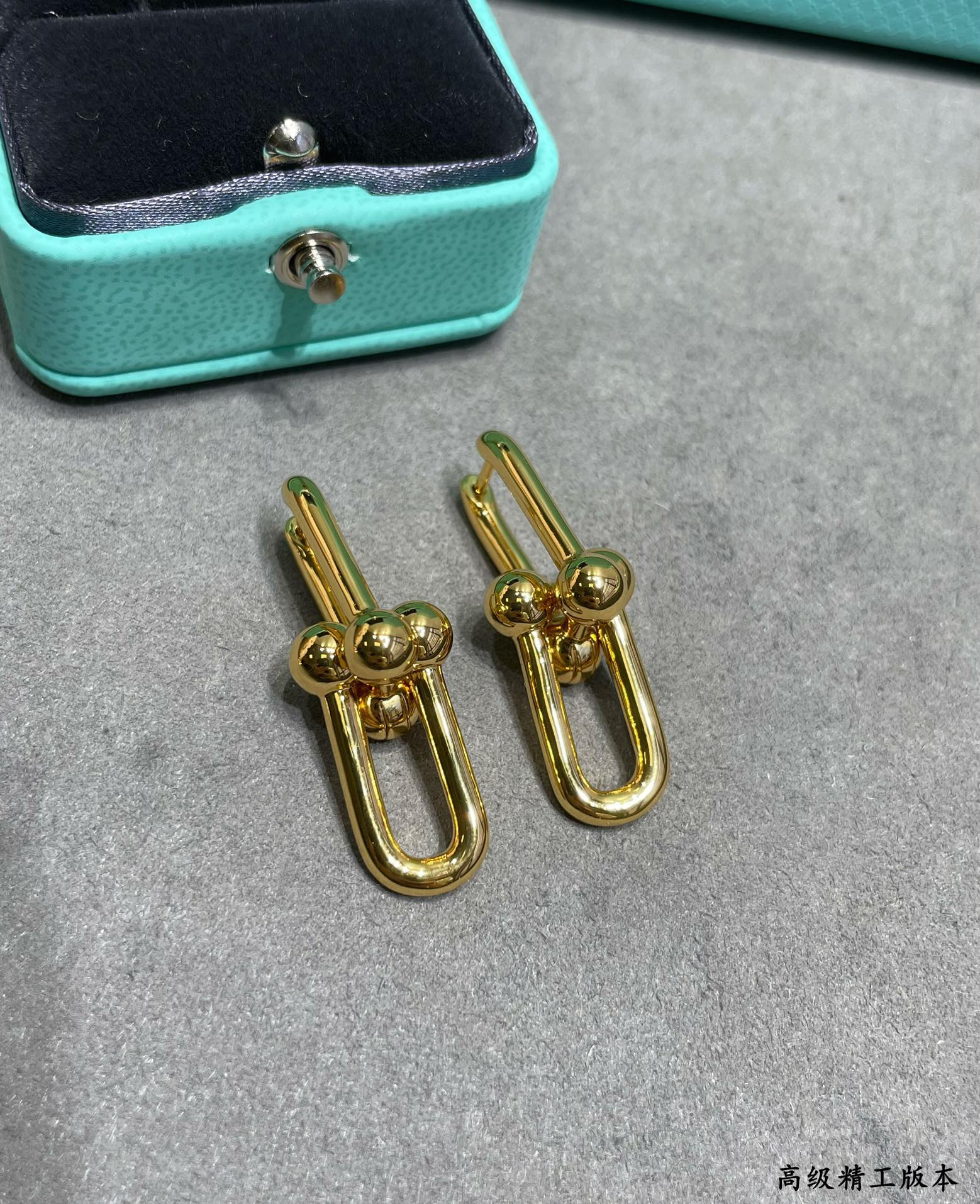 T*f*ny & co. polished stirrup double hoop earrings