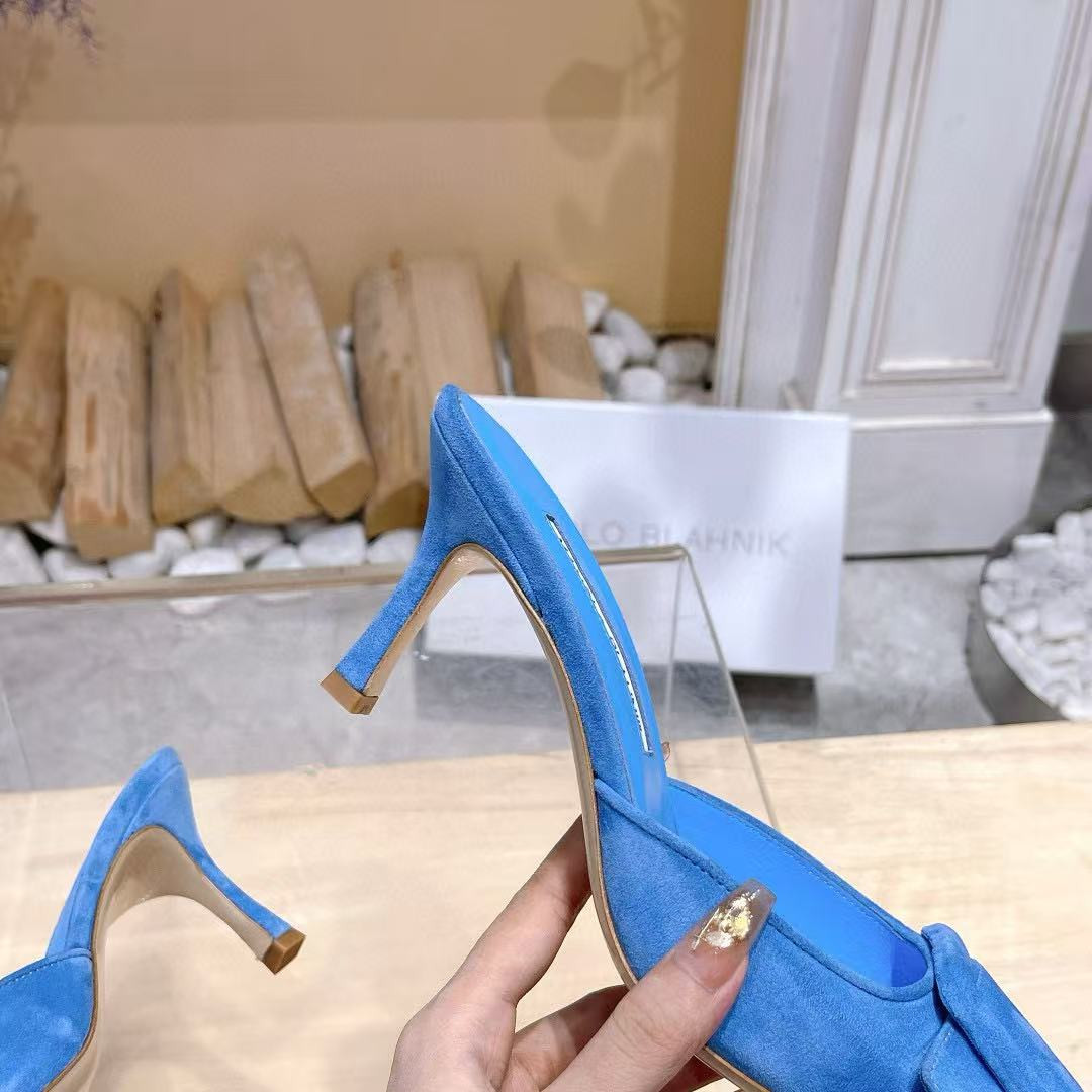 UA Manolo Blahnik Mules 7.5cm