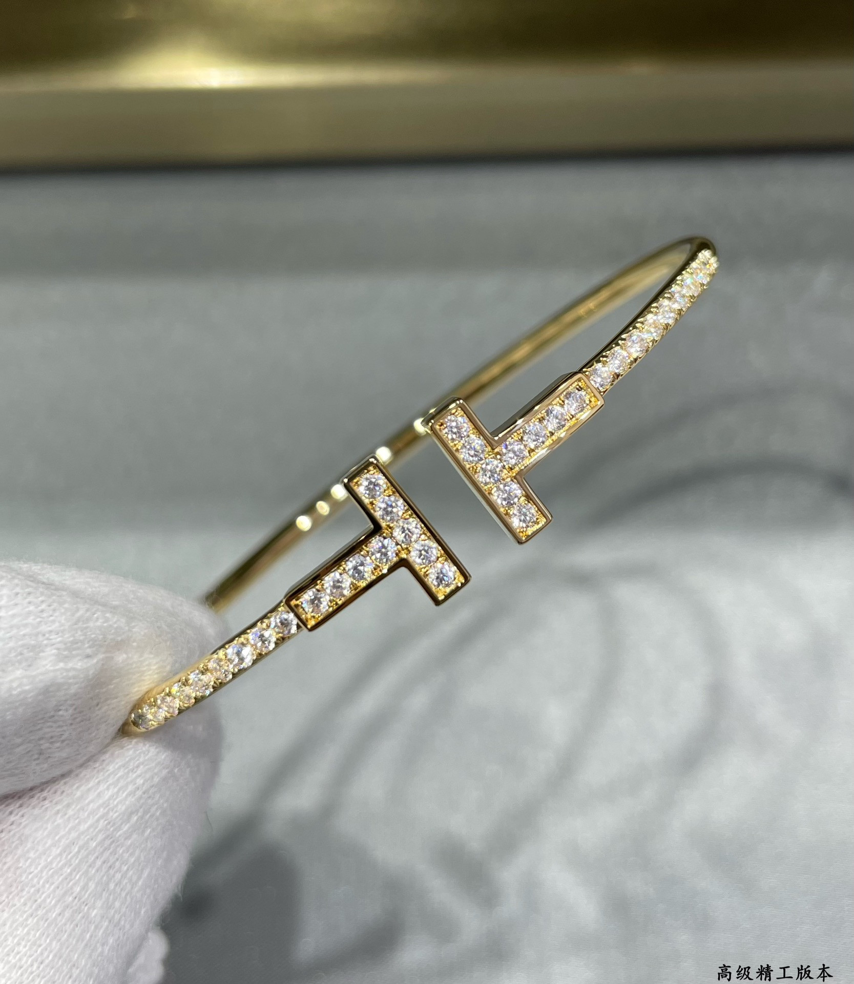t*f*ny & co. double t Di*m*nd half bracelet