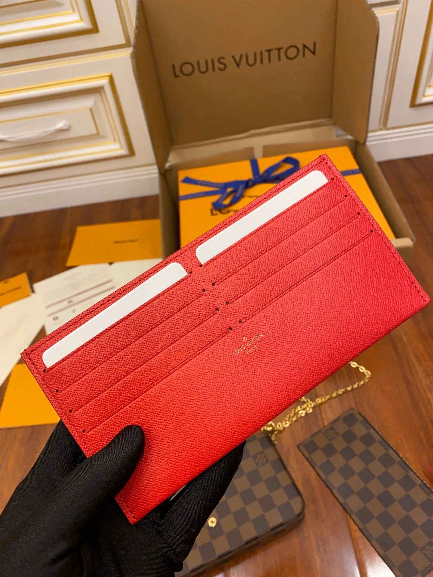 LV FELICIE POCHETTE N63032
