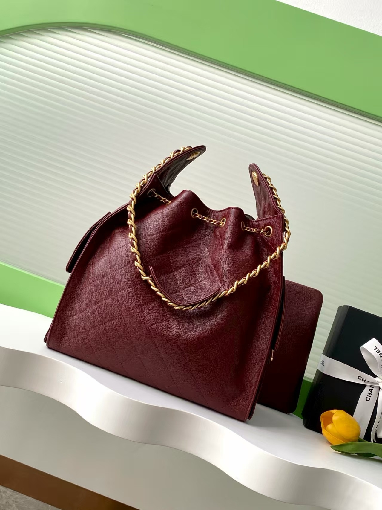 Ch*el 25c bucket bag 40x30x15cm