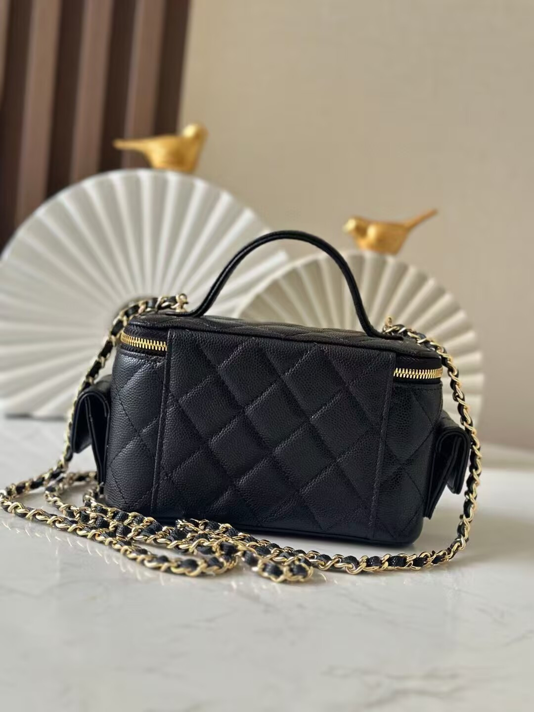 Ch*el vanity case 17cm