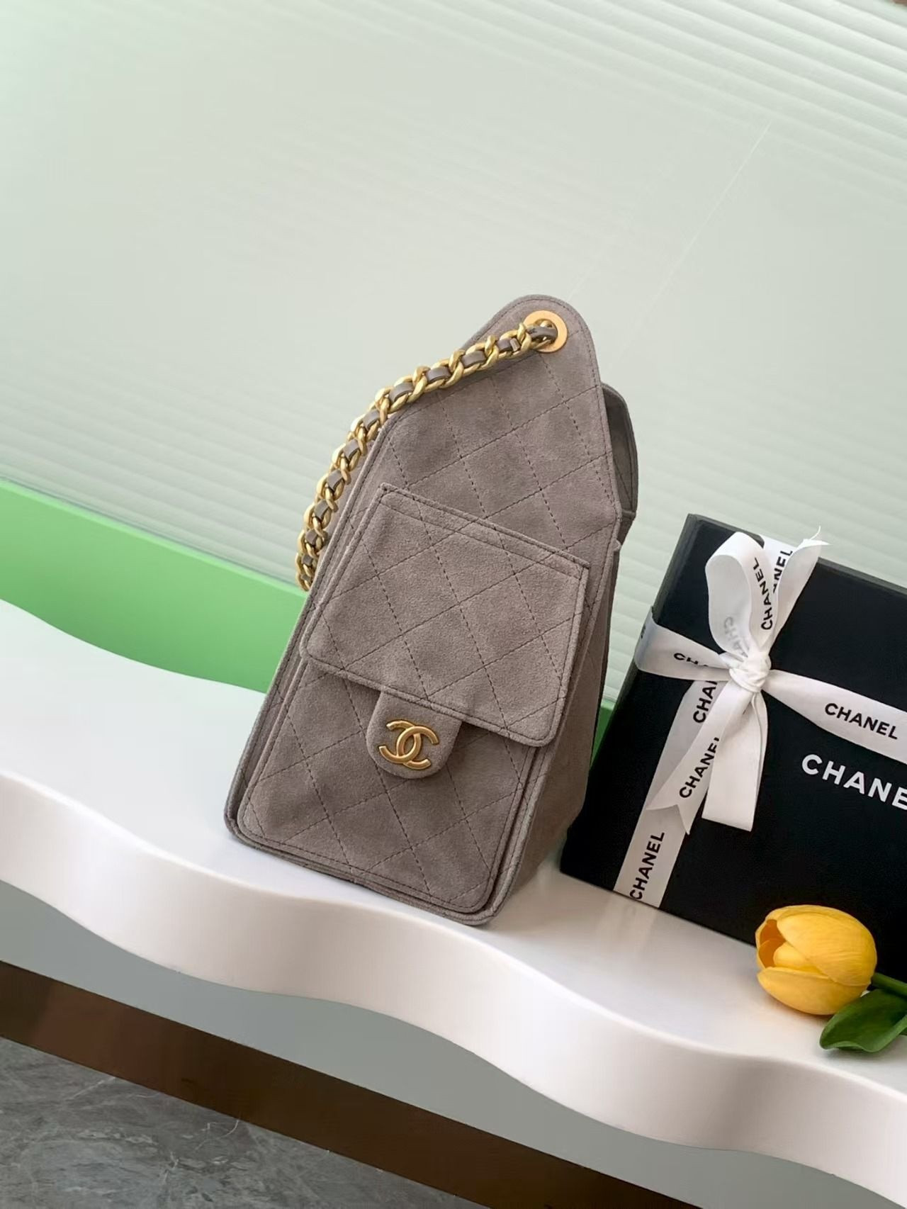 Ch*el 25c bucket bag 26x30x14cm