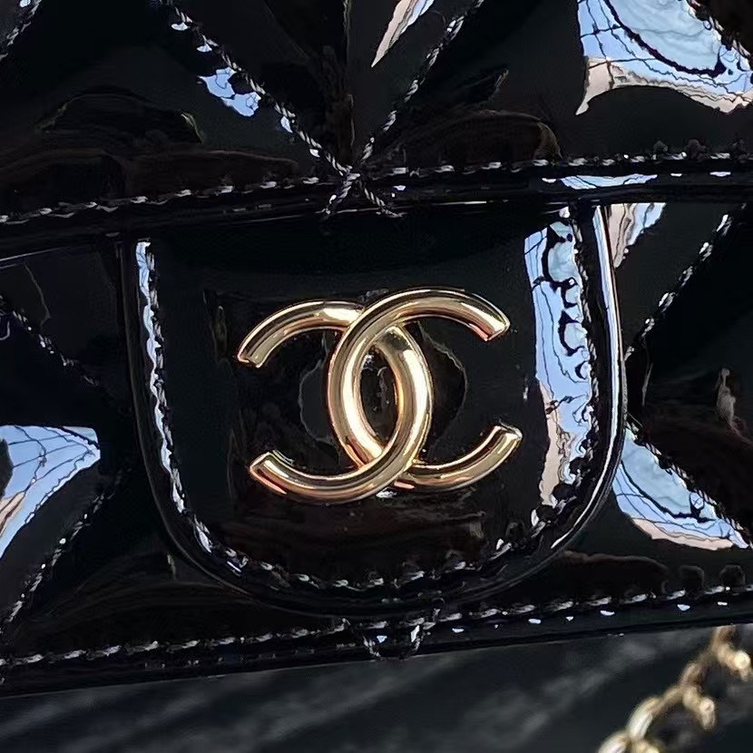 Ch*el mini classic handbag with top handle 20x12x6cm