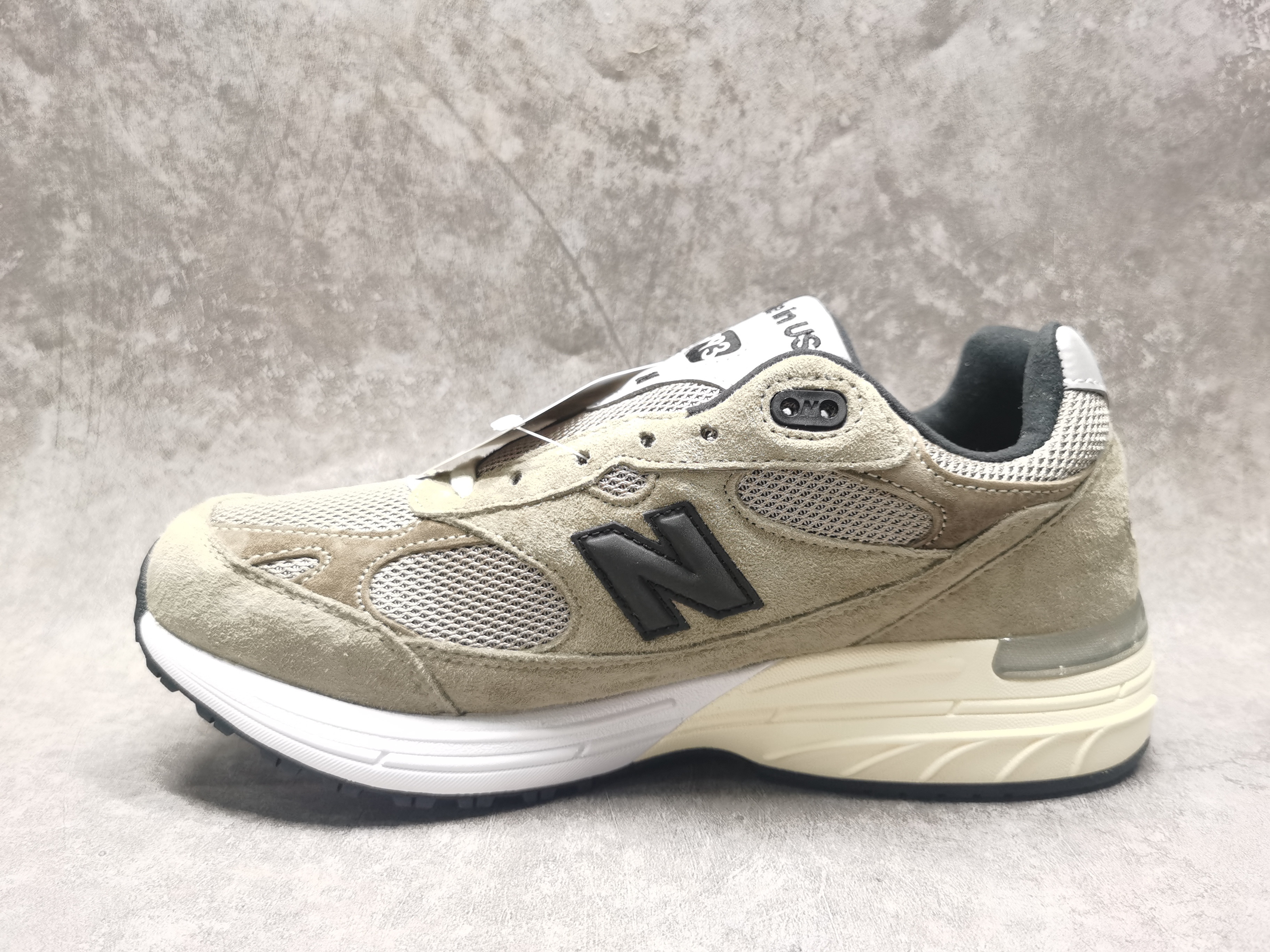 UA New Balance 993