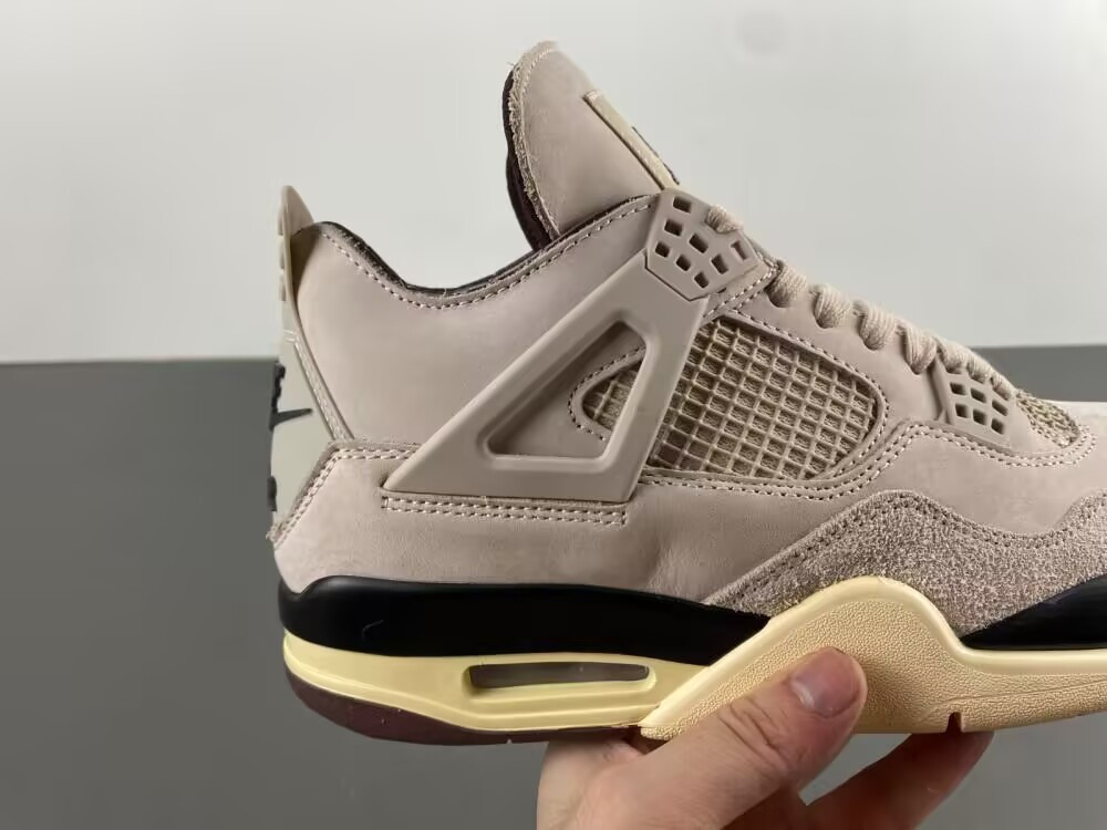 UA Jordan 4 Retro OG SP A Ma Maniére While You Were Sleeping