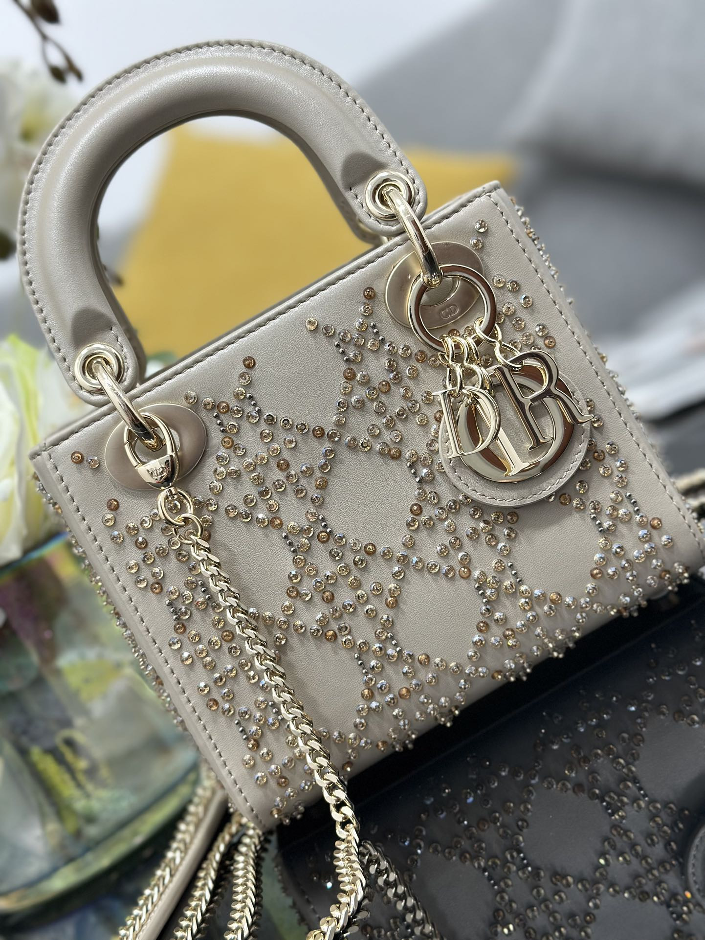 D*or mini lady D*or 17 x 15 x 7cm