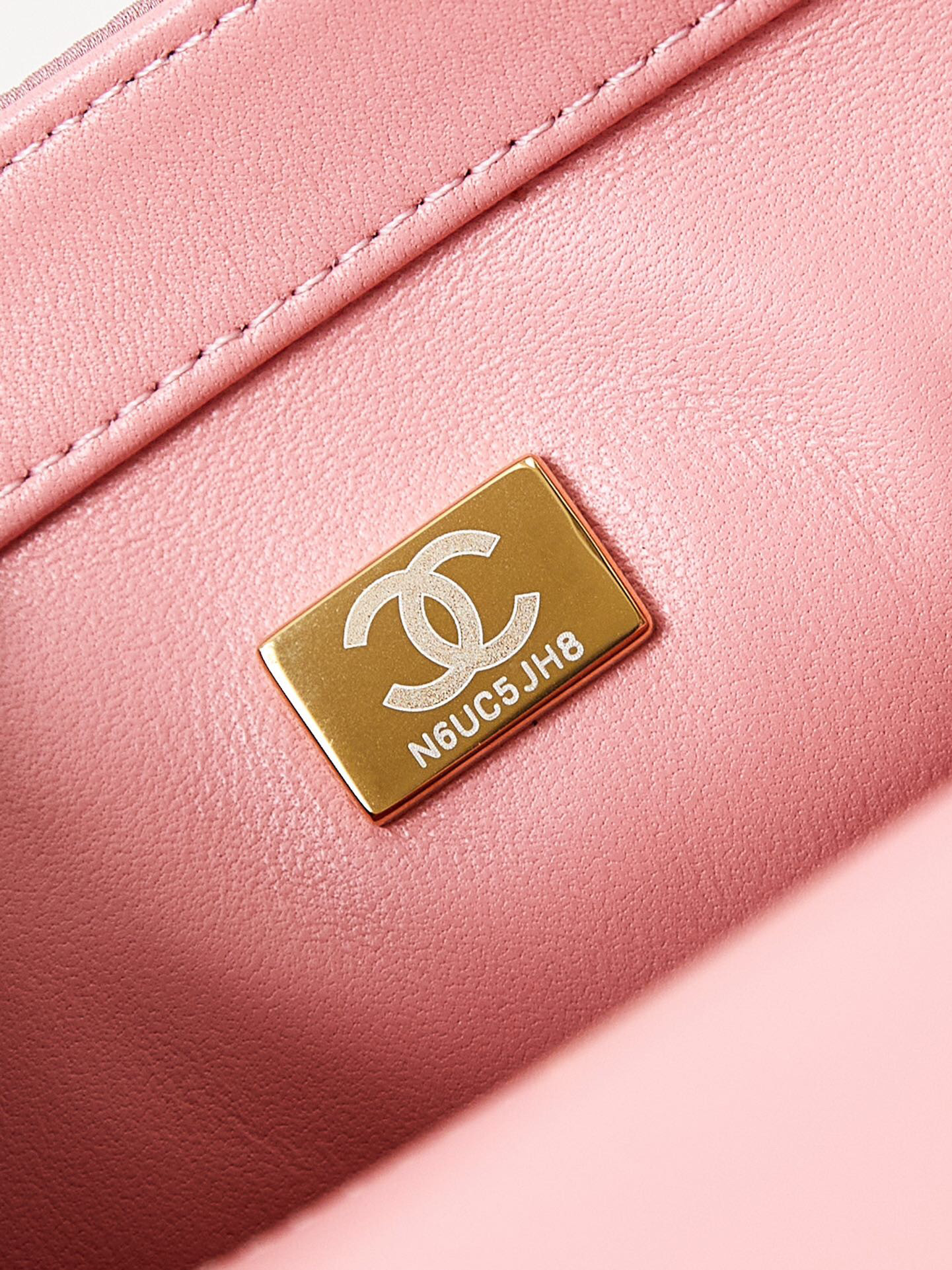 Ch*el mini cf rose gold hardware 20x15x7cm