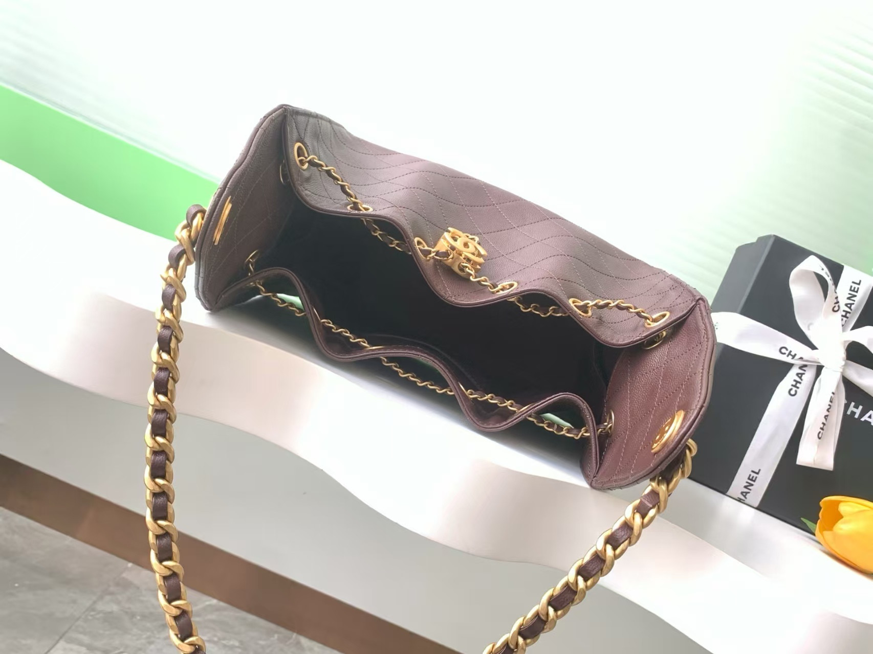 Ch*el 25c bucket bag 26x30x14cm