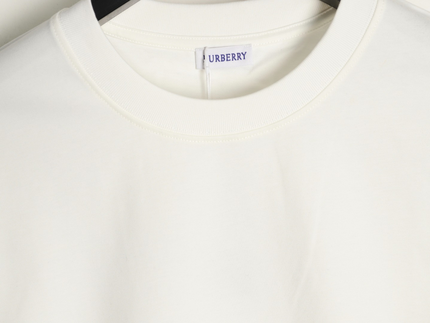B**rry 25ss long-sleeved t-shirt