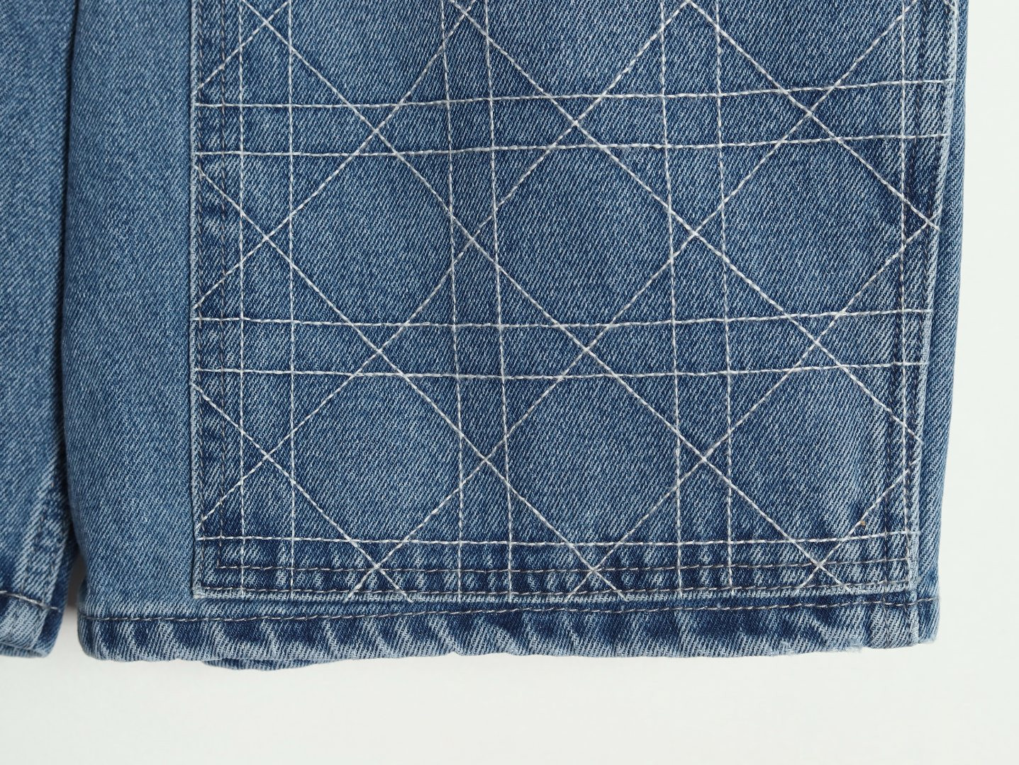 D*or 24ss shorts