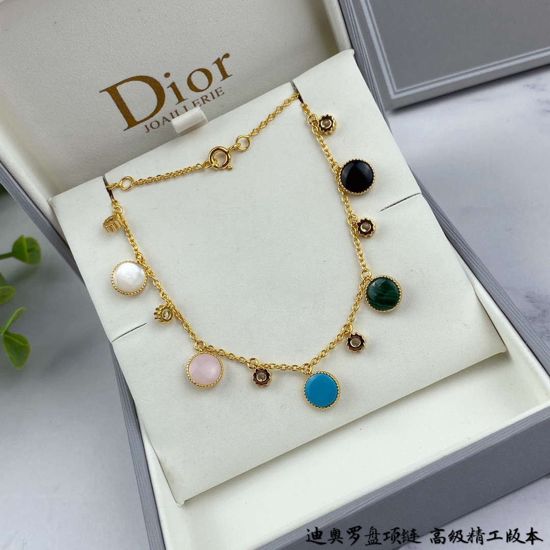 D*or compass necklace