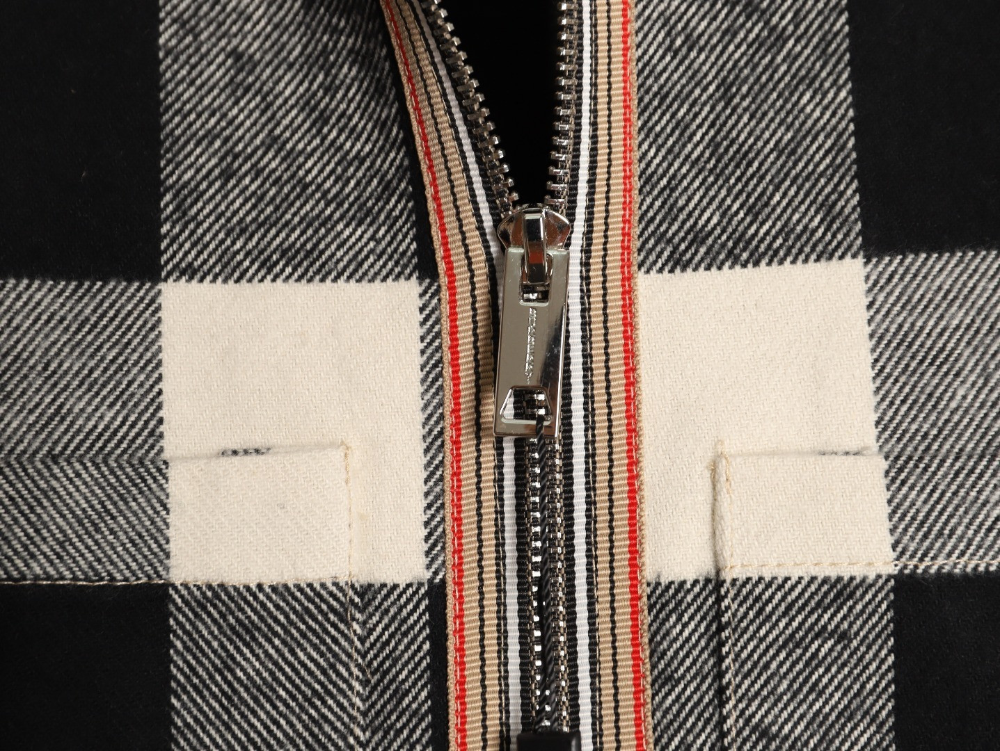 B**rry 22fw coats