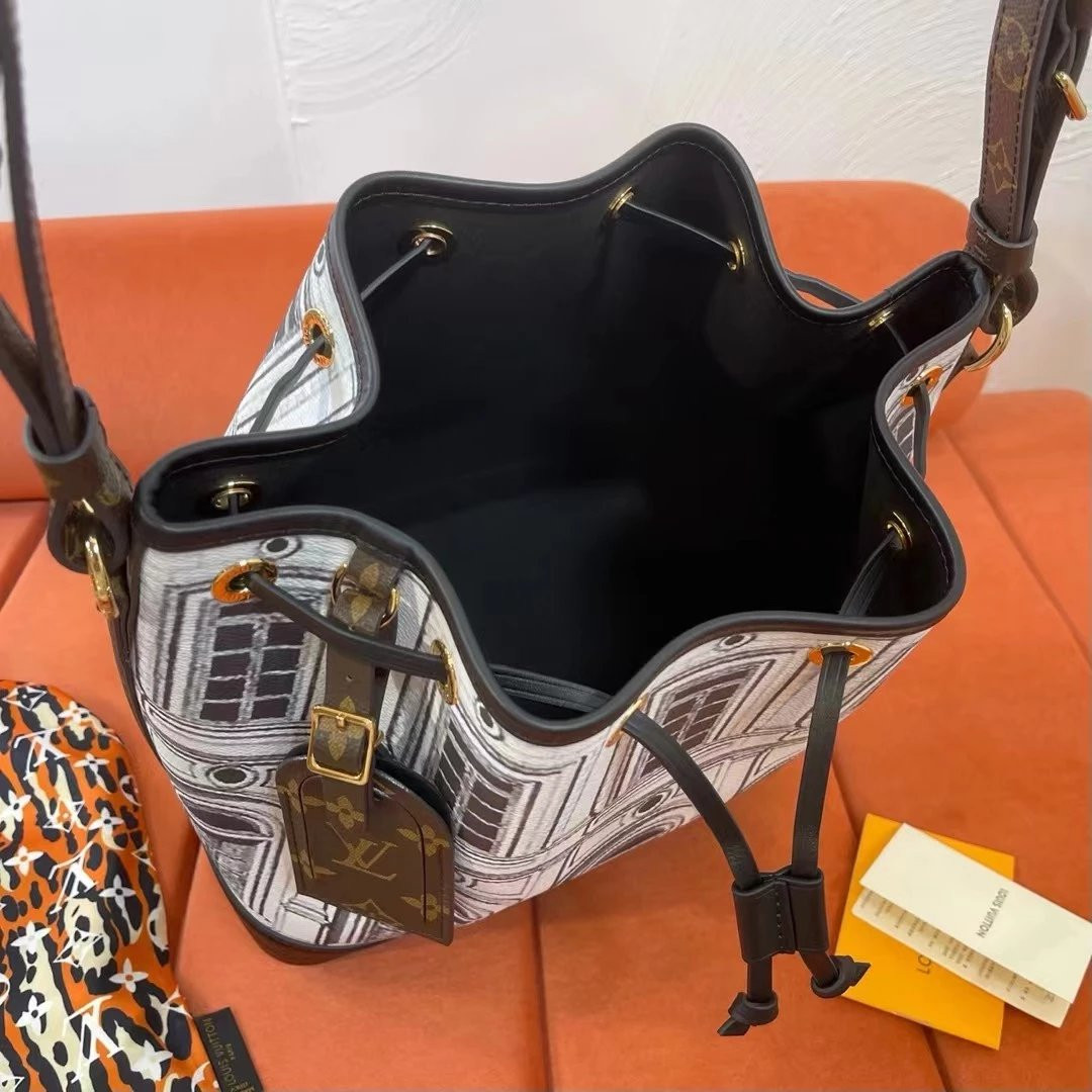 LV NOE MM M59105