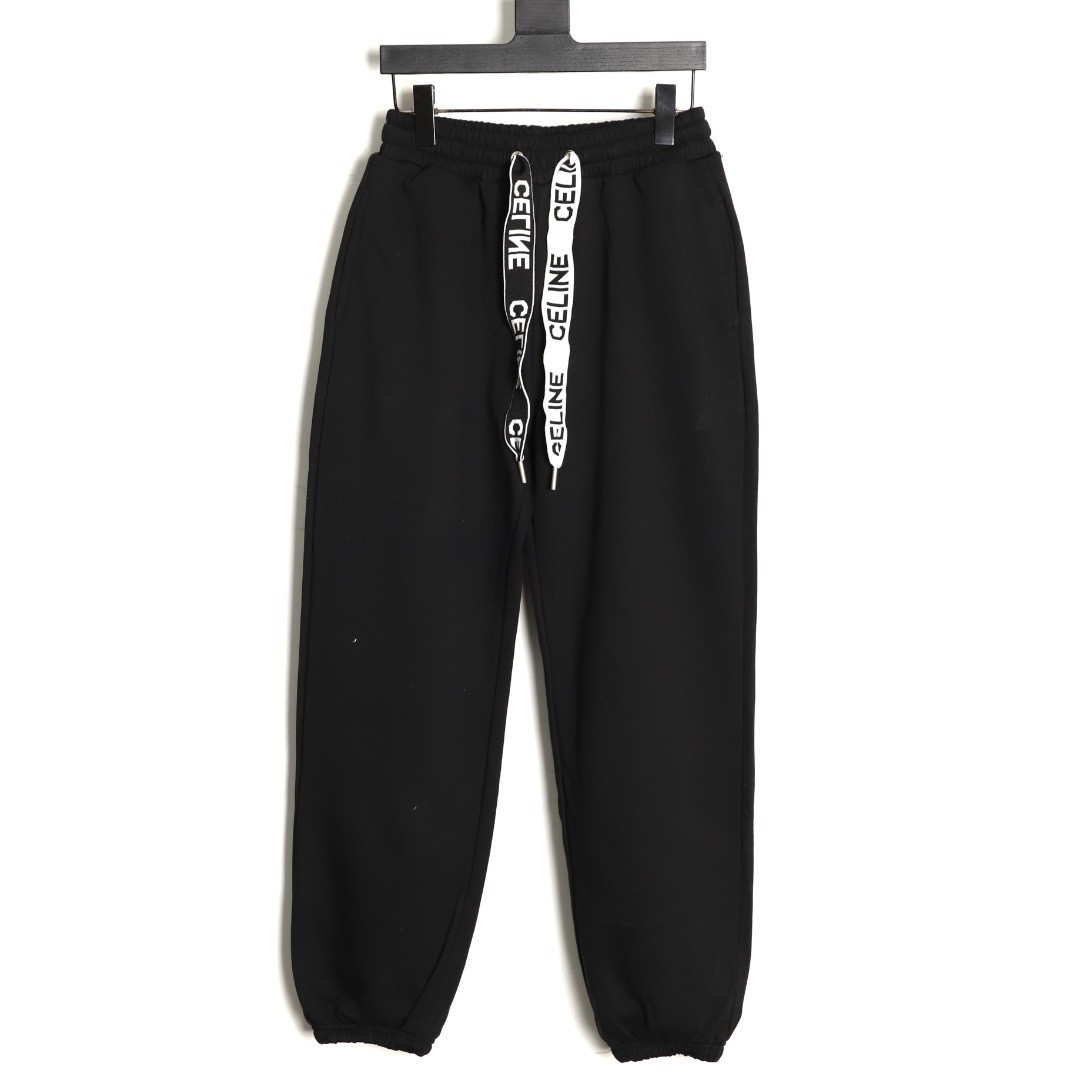 Ce**e pants suit