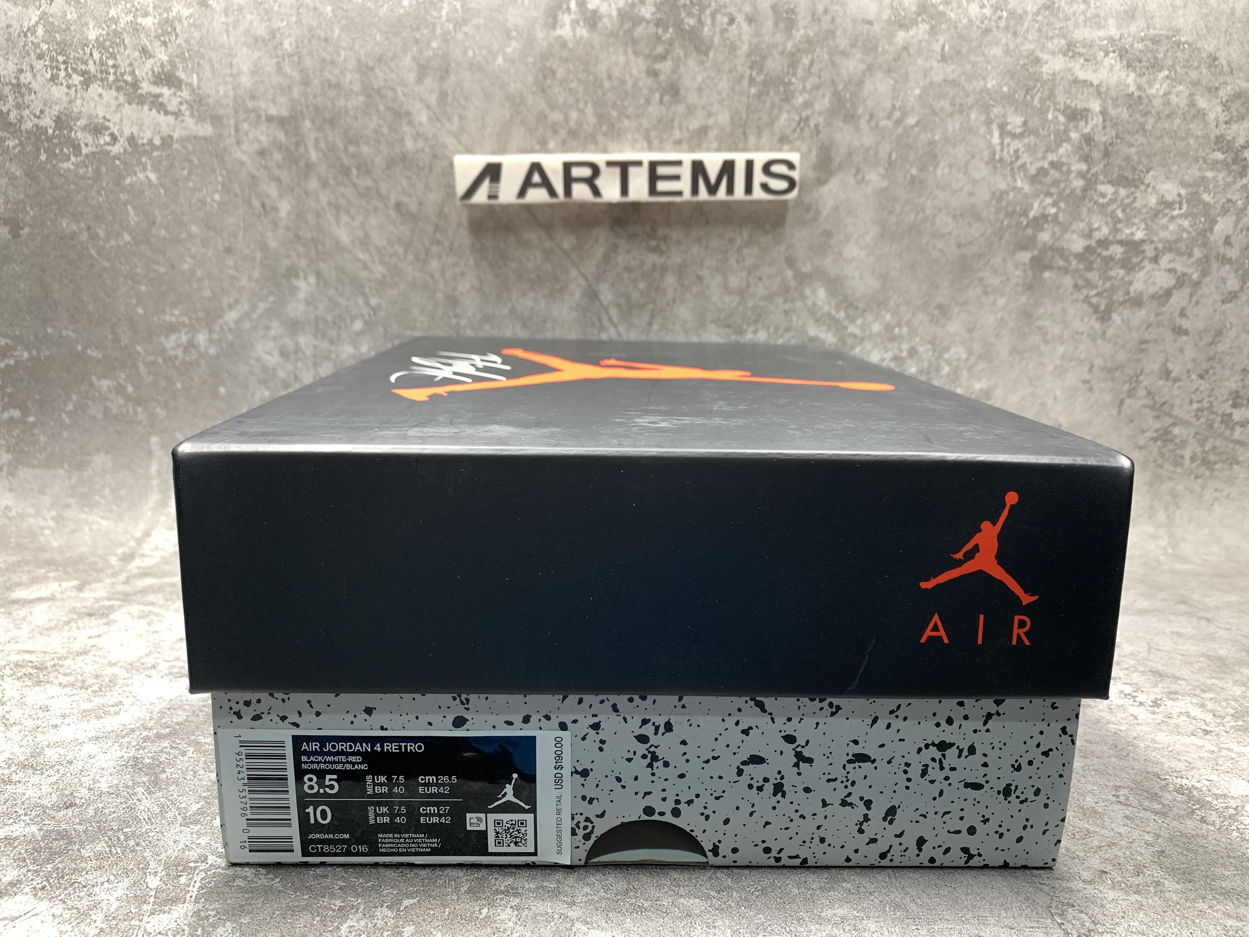 Air Jordan 4 Retro