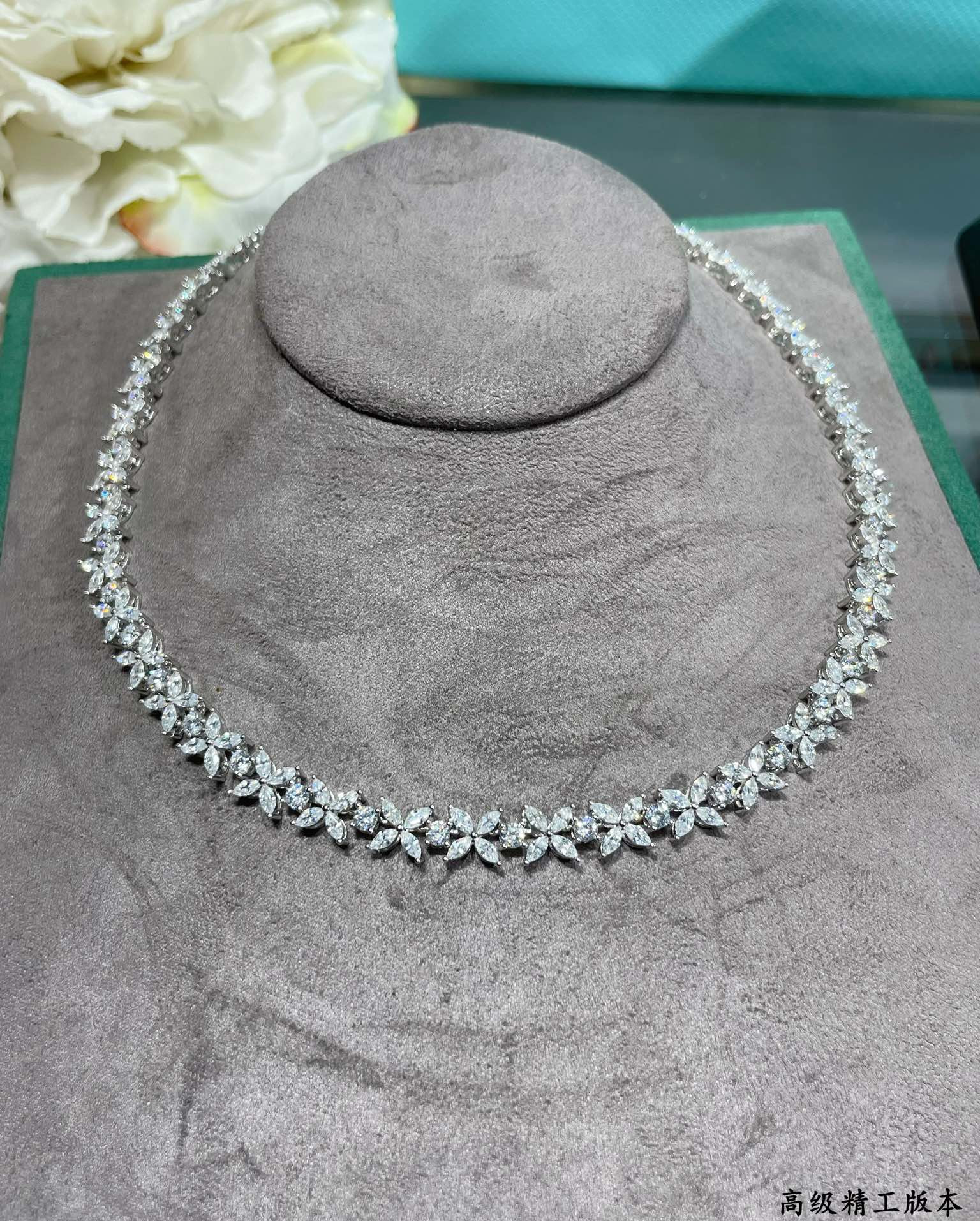 t*f*ny & co. full Di*m*nd marquise necklace ag925