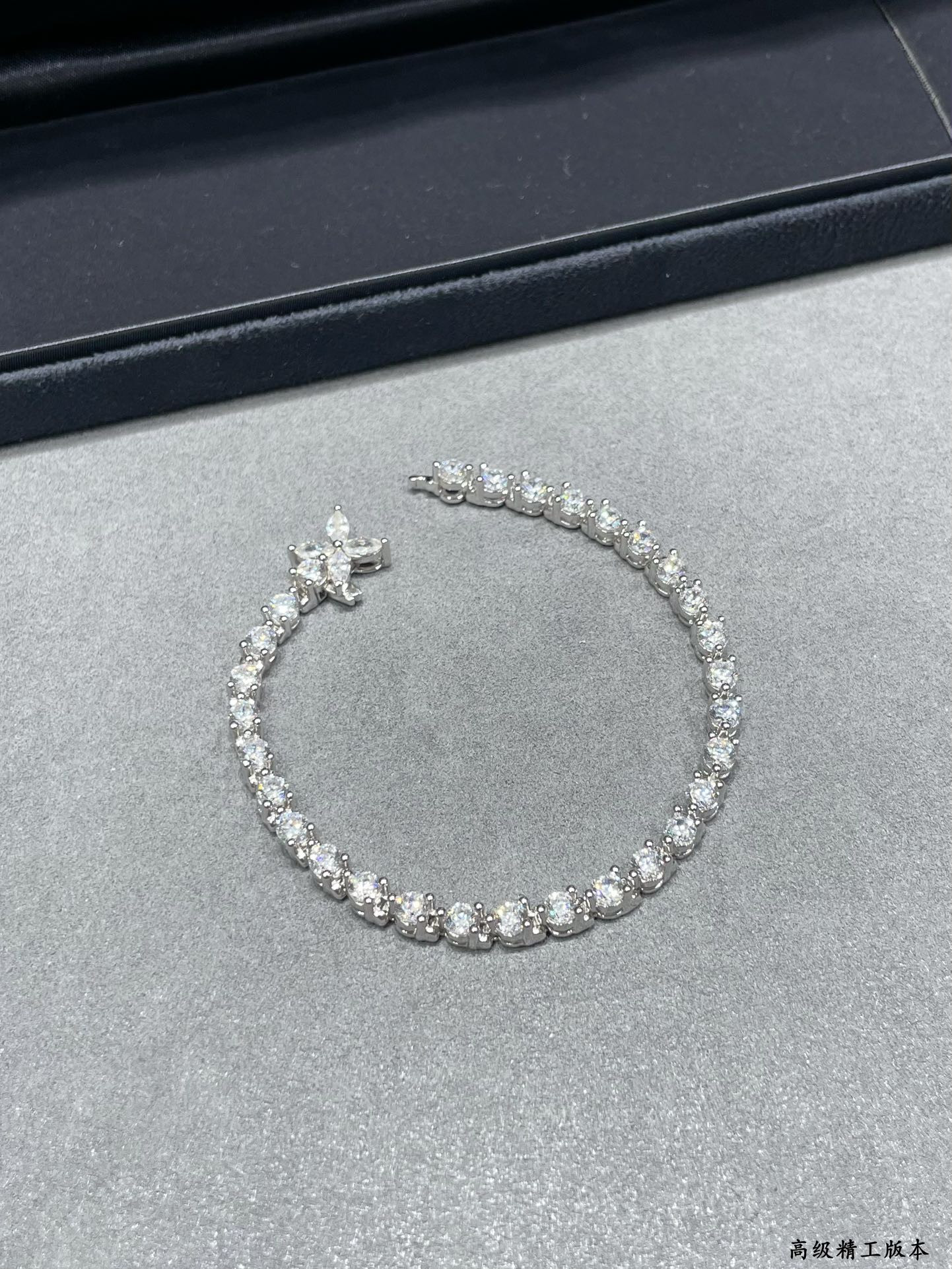 t*f*ny & co. soleste marquise Di*m*nd full bracelet ag925