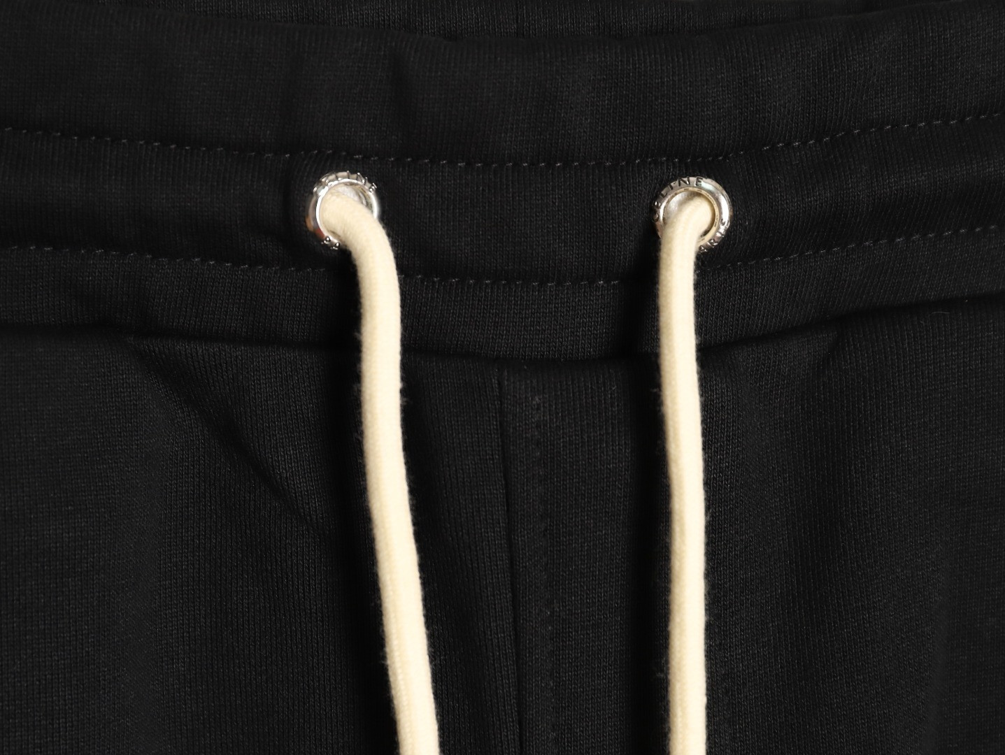 Ce**e pants