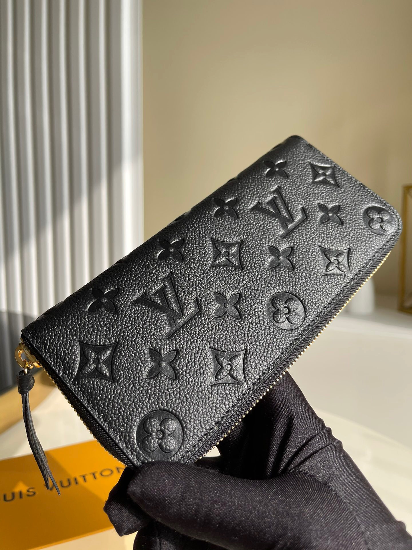 CLÉMENCE WALLET M60171