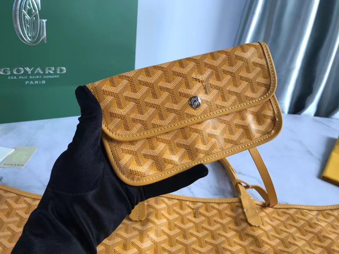 Go*ard saint l0*is bag  40 cm x 15 cm x 30 cm