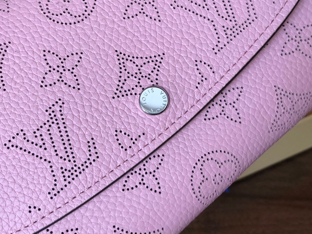 LV IRIS WALLET M60145
