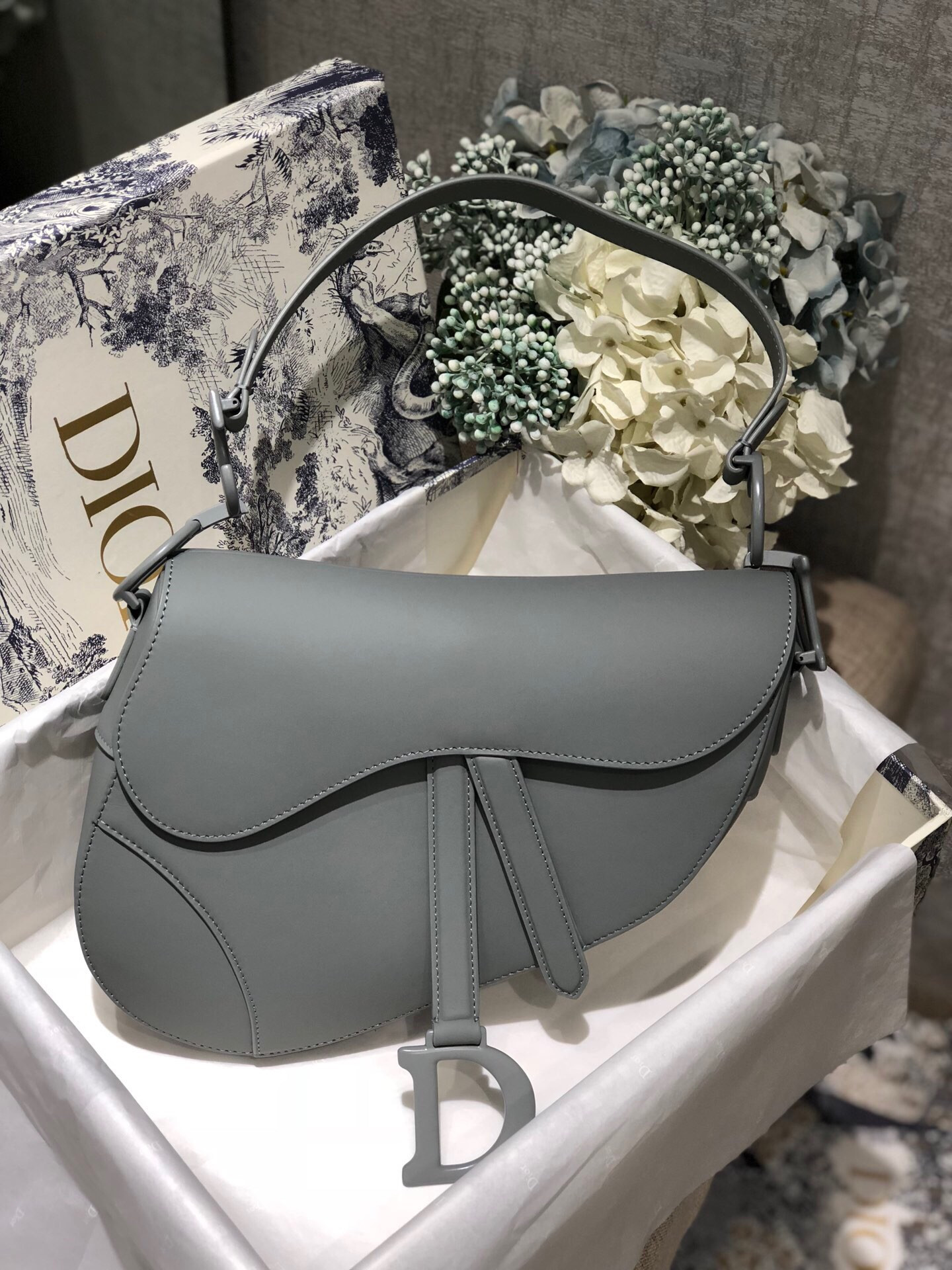 D*or saddle bag placid blue smooth calfskin 25.5x20x6.5cm