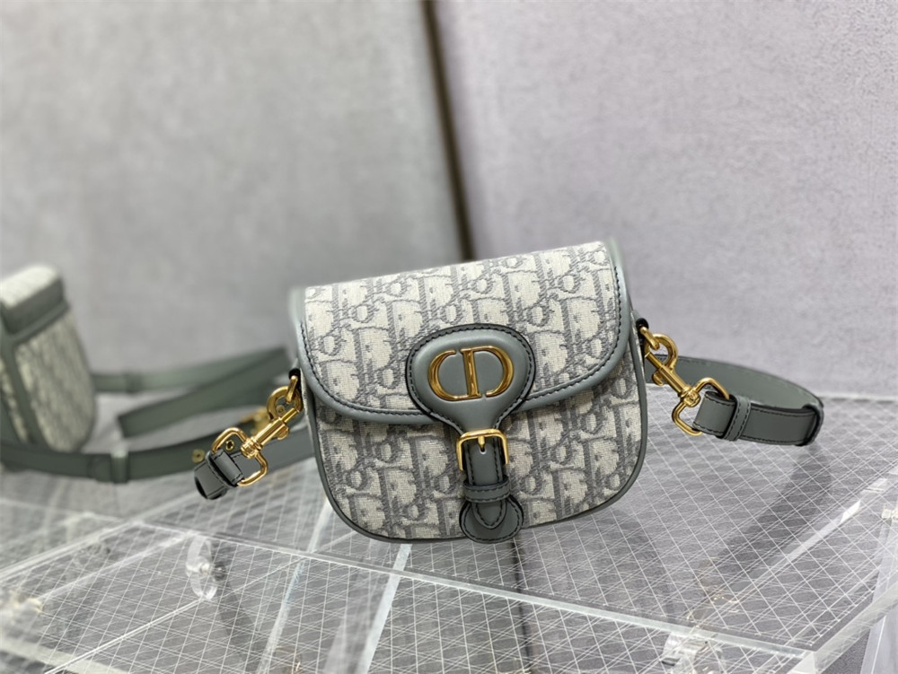 medium D*or bobby bag white D*or oblique jacquard