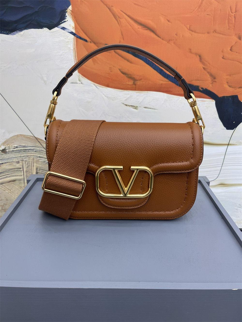 VALENTINO GARAVANI ALLTIME GRAINY CALFSKIN SHOULDER BAG BROWN