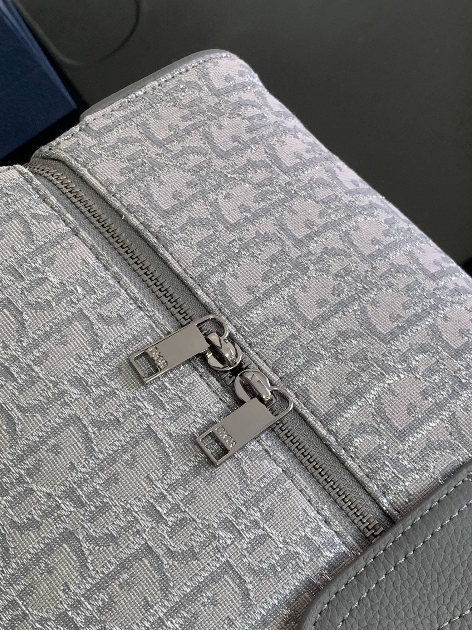 D*or lingot bag gray 50 x 25 x 21.5 cm