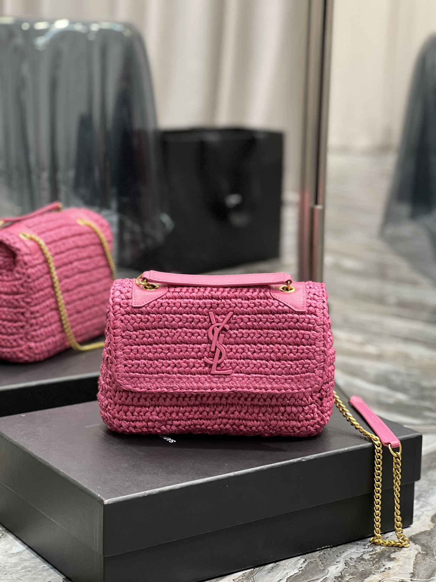 Y*L niki chain bag in raffia and leather 22×16.5×12 cm
