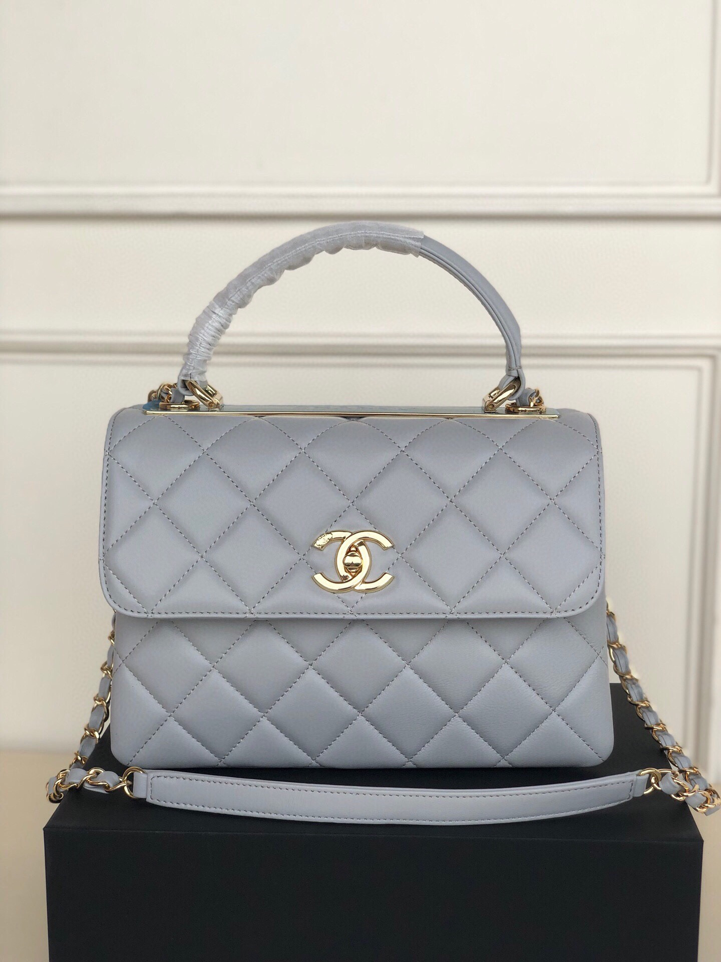Ch*el flap bag with top handle 6.6 × 9.8 × 4.7 in